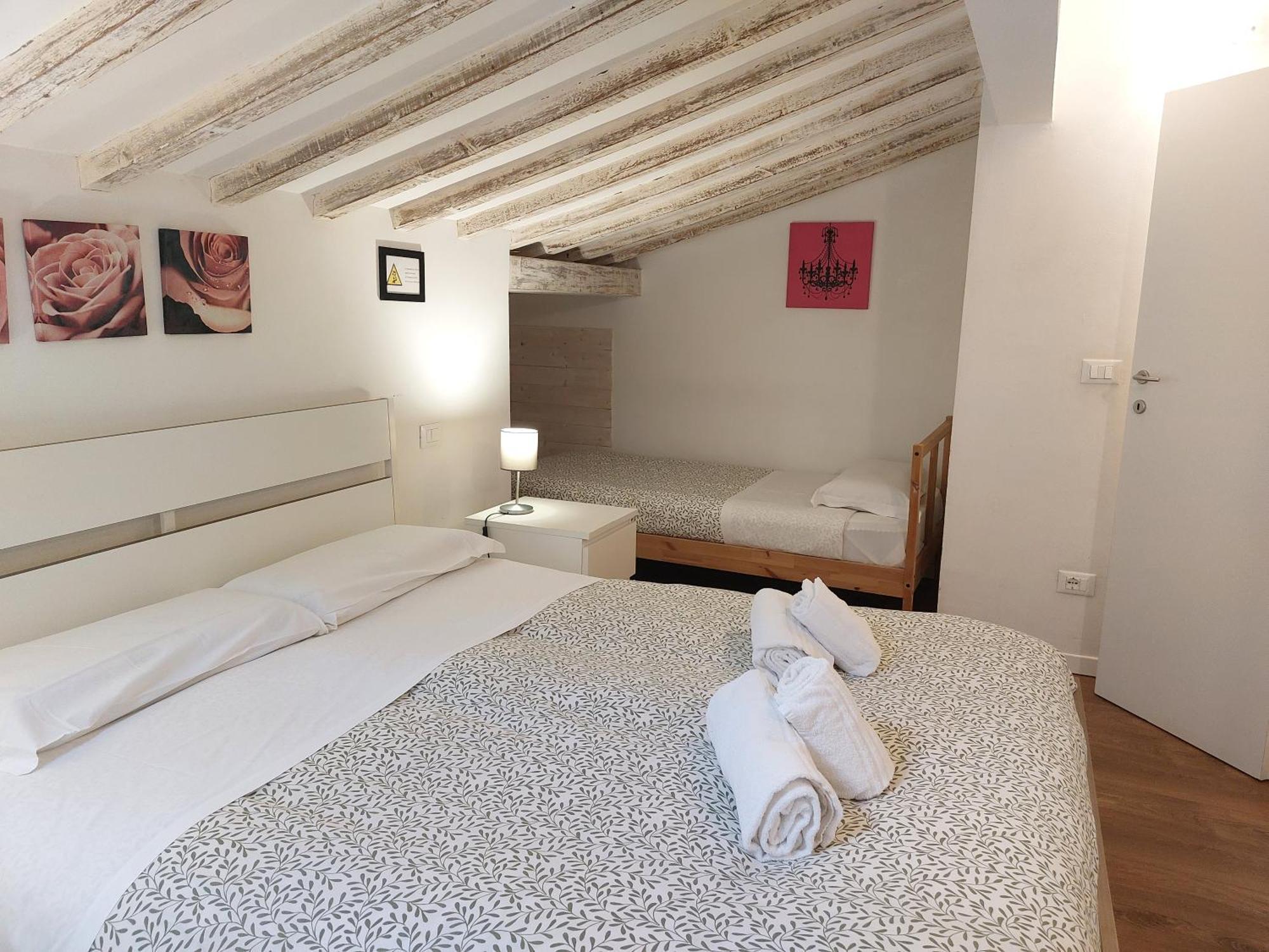 Alloggi Francesco Apartment *